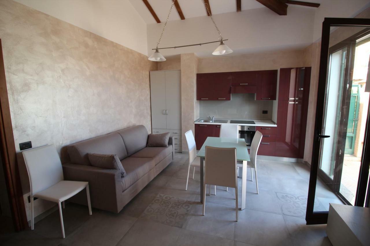 Del Prado Aparthotel Riva Ligure Kültér fotó
